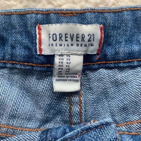 Forever 21 Jean Shorts w/ Aztec Design‎ on leg Sz 29 - Picture 4 of 4